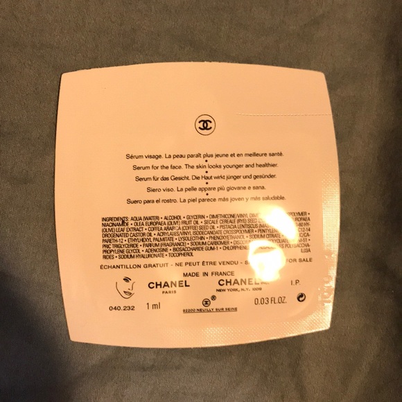 Chanel Blue Serum and Kate Somerville Exfolikate - Picture 5 of 6